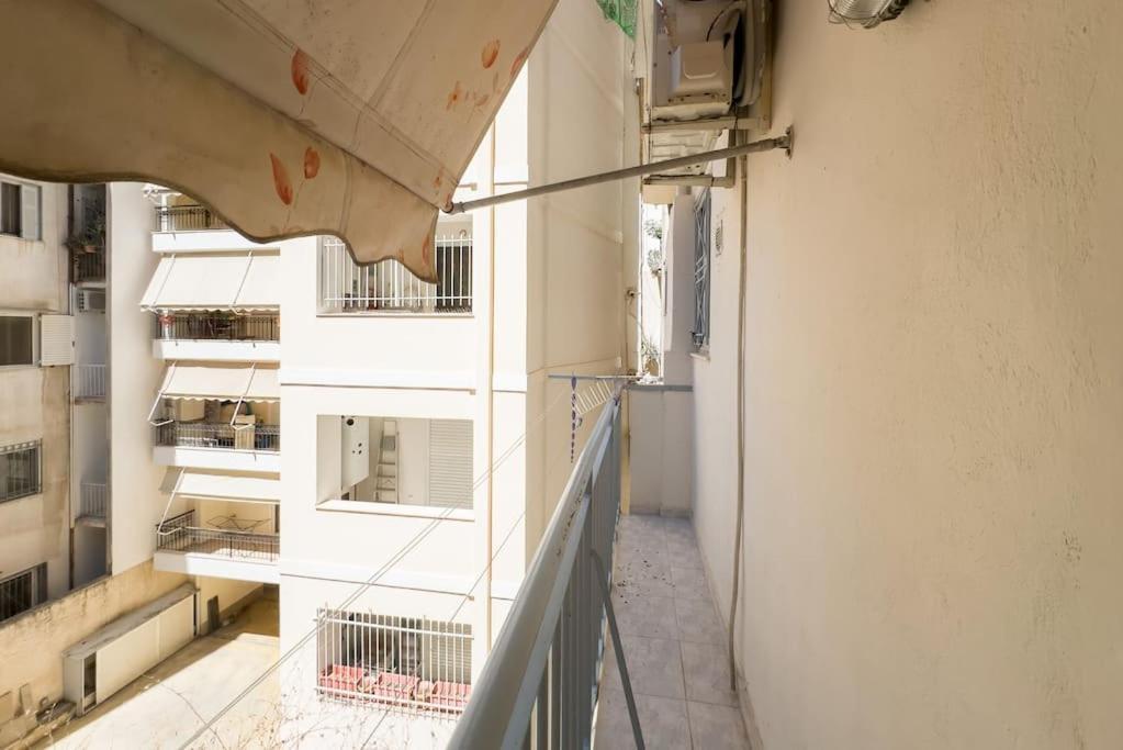 شقة Pagrati Cozy Retreat أثينا المظهر الخارجي الصورة